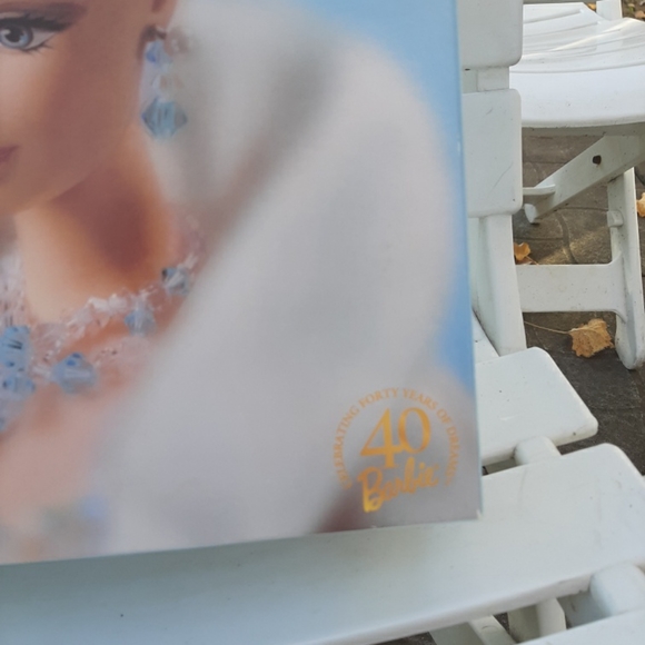 Barbie Crystal JUBILEE  50th Anniversary - Picture 15 of 15